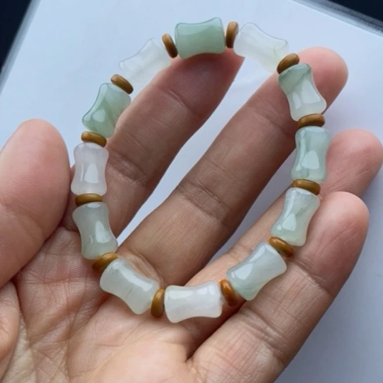 石英质玉（金丝玉）手镯未镶嵌玲****
