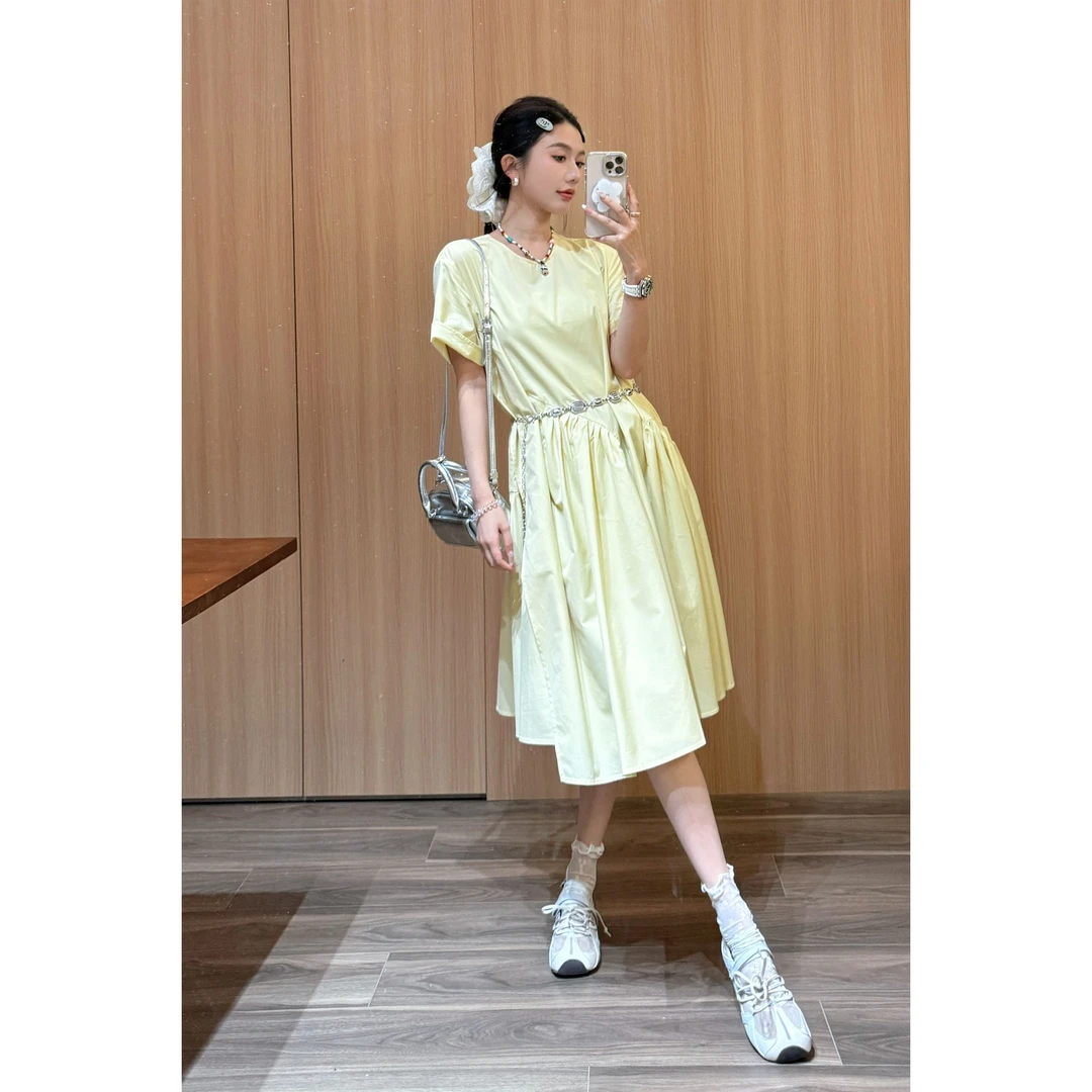 谢荞荞「初露黄玫」夏季新款天丝设计感J*BY褶皱拼接宽松版型连衣裙