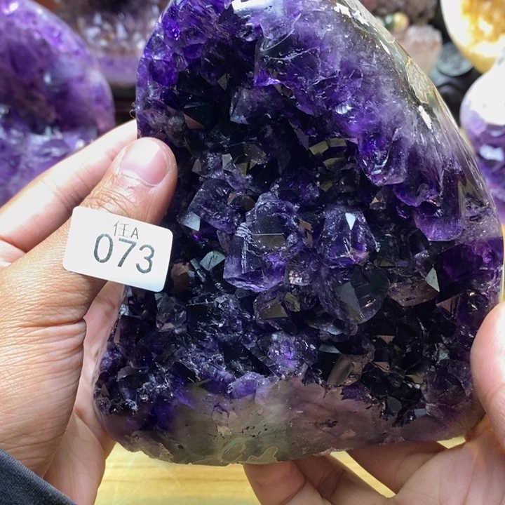 大型摆件（非配饰）未镶嵌水晶