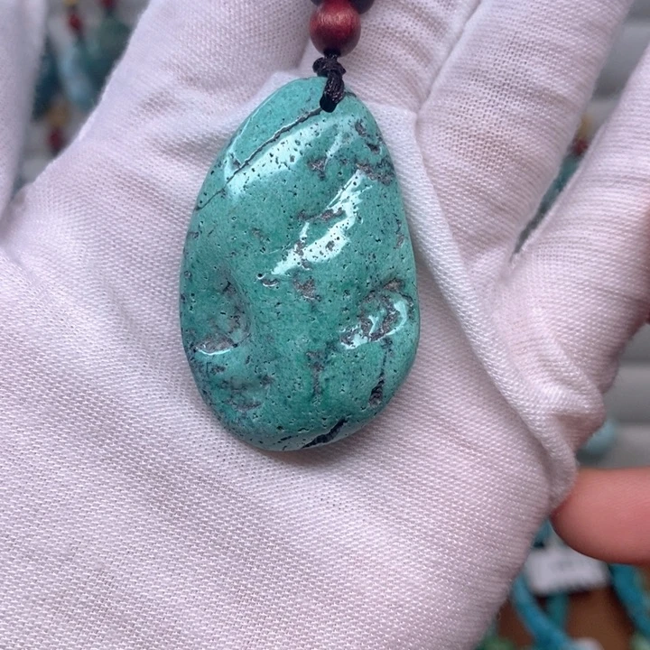 绿松石未镶嵌原矿