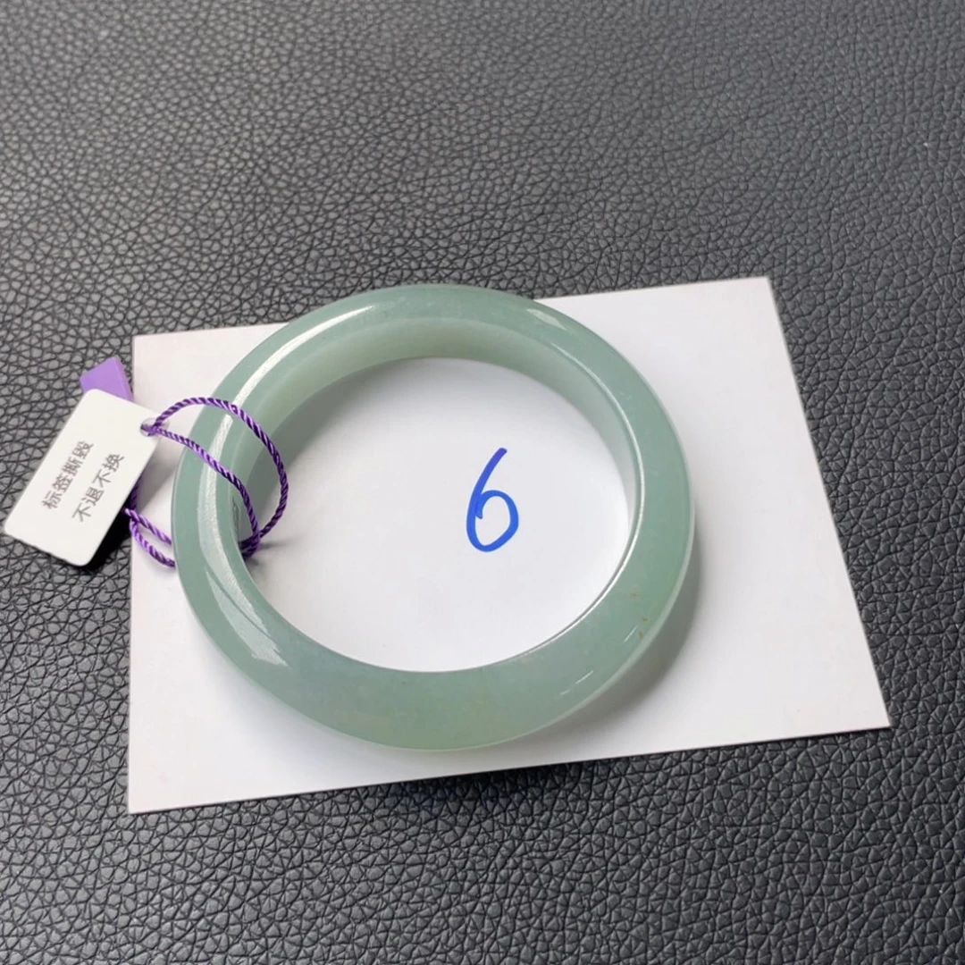 翡翠未镶嵌手镯6号