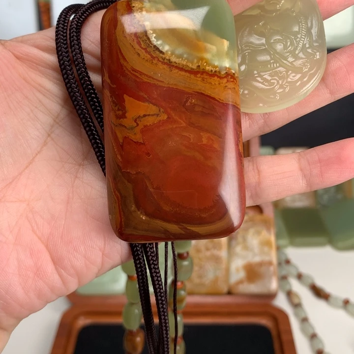 自***人昆仑山脉料子挂件