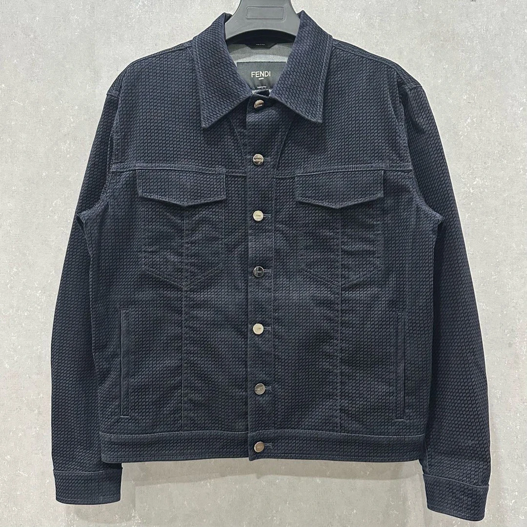 未使用 FENDI/芬迪 植绒满印牛仔外套48码/005784