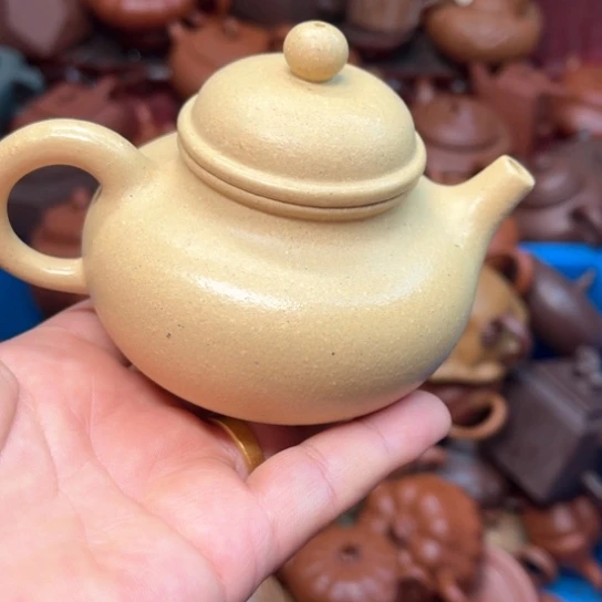 紫砂茶壶瑕疵……………………