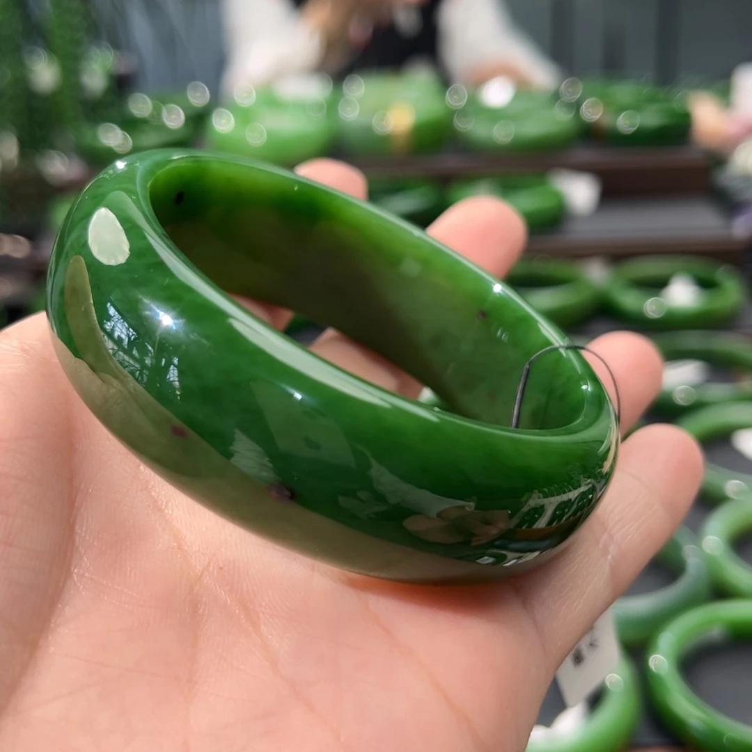 未镶嵌手镯和田玉（碧玉）