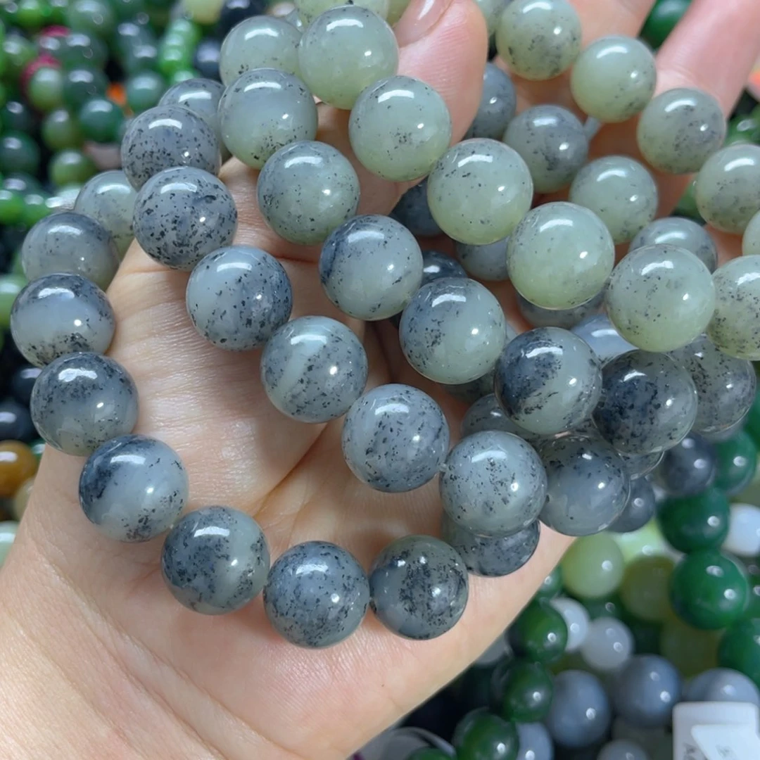 未镶嵌手链和田玉色****）