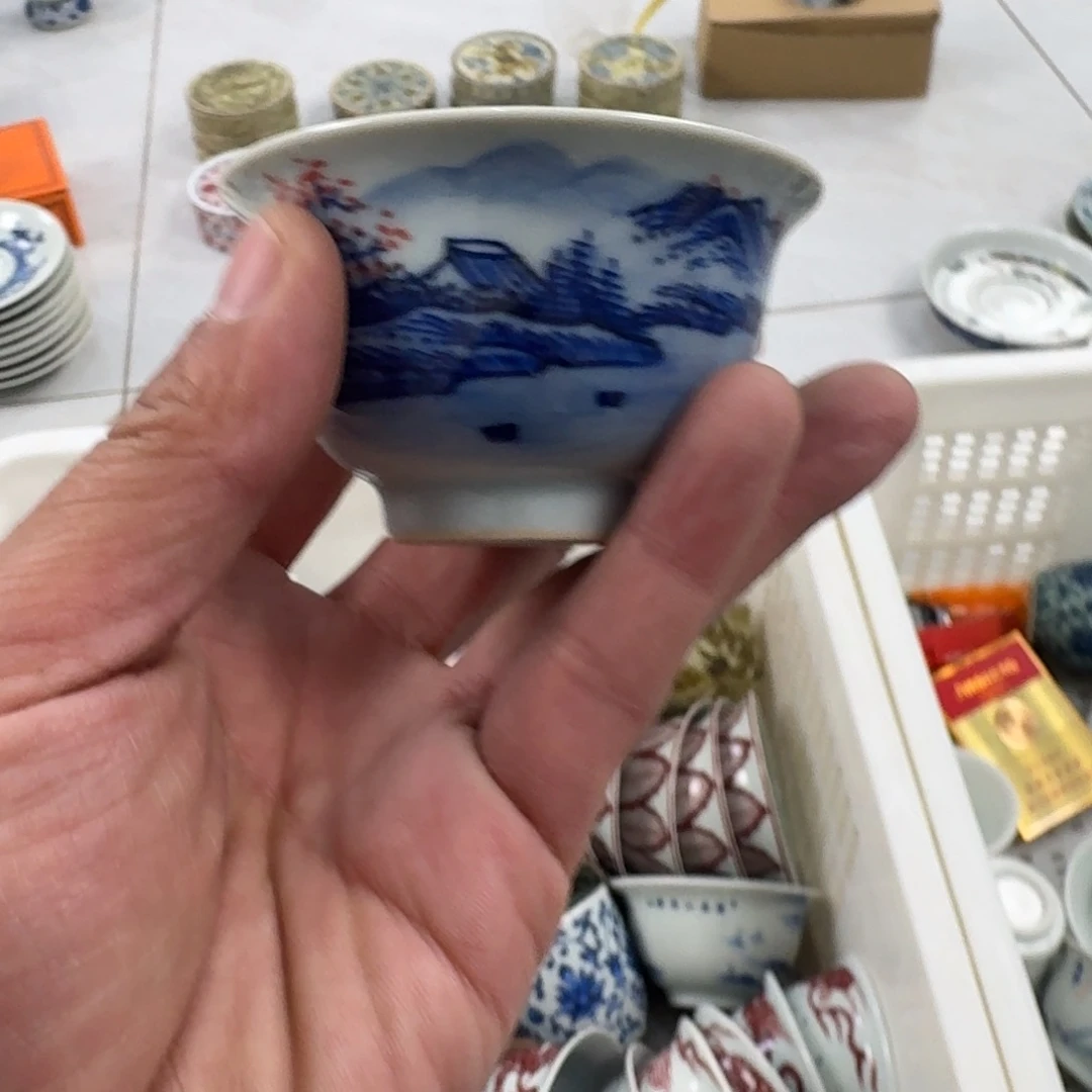 瓷片手工手绘山水小压手