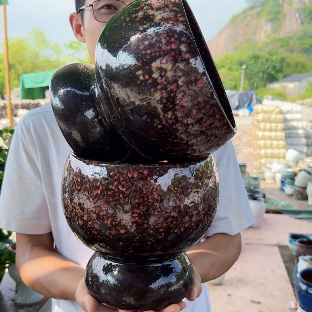 紫砂花盆口19高19（两个球紫