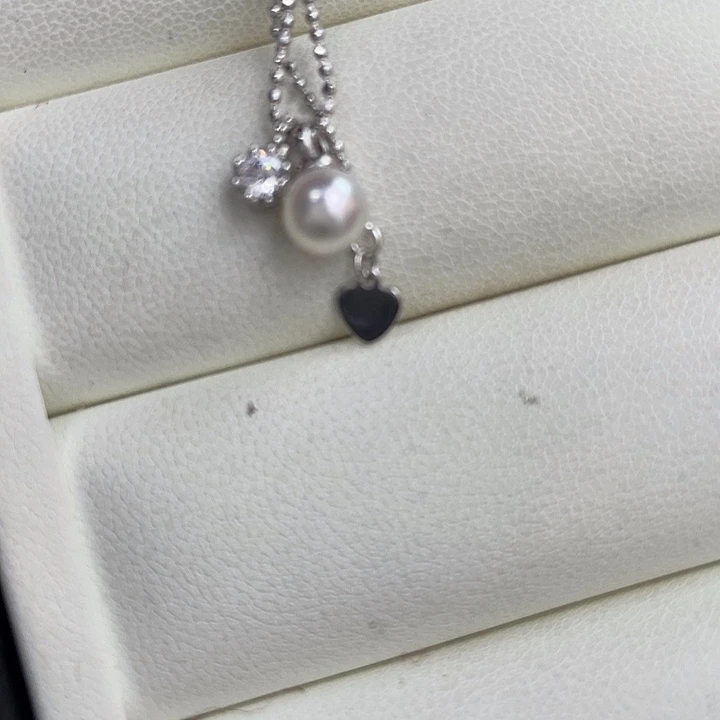 银S925镶嵌淡水珍珠颈饰