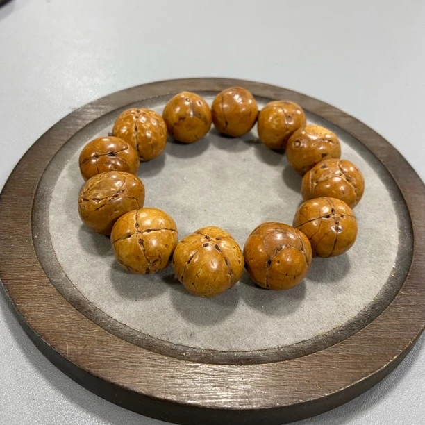 A178麒麟眼菩提单圈手串