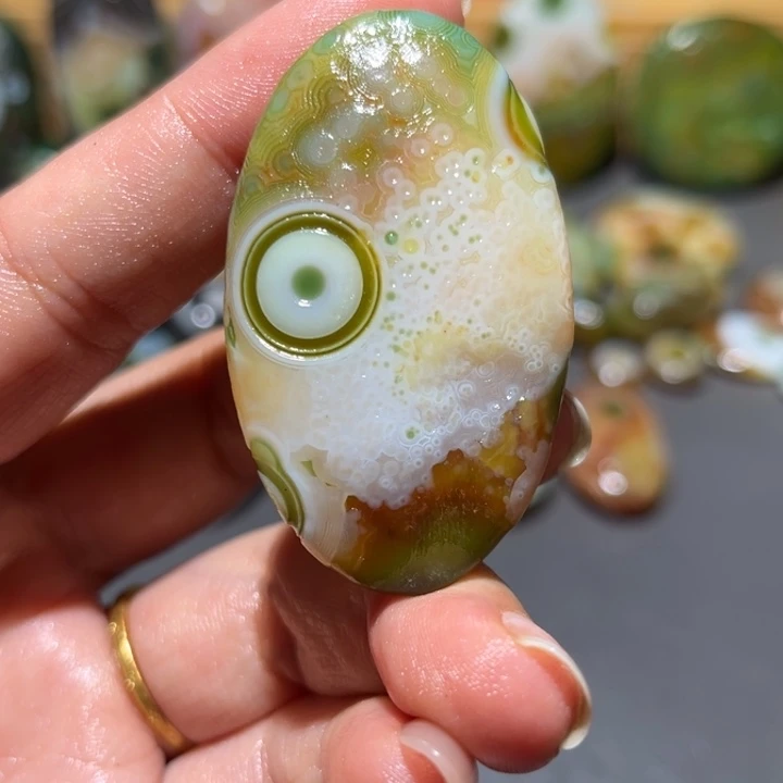 未镶嵌颈饰玛瑙/玉髓