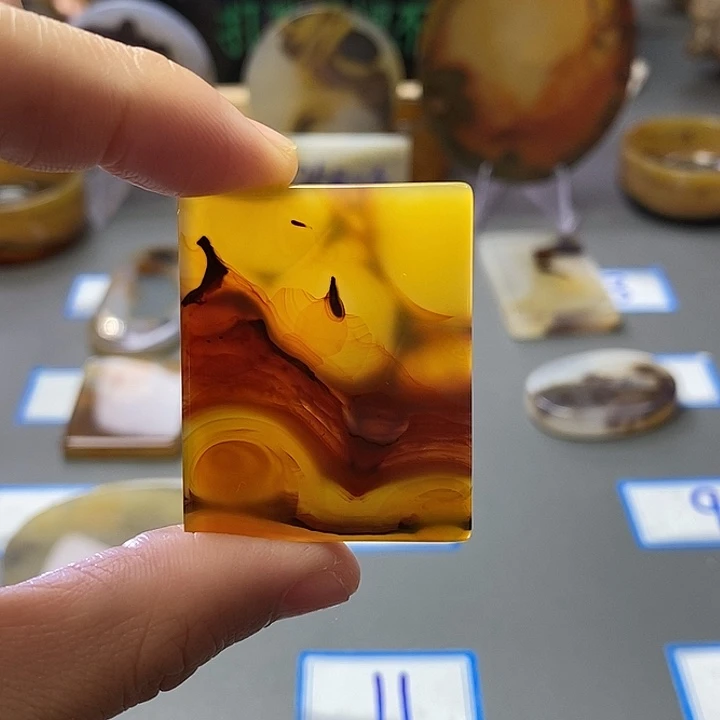玛瑙/玉髓未镶嵌珠宝半成品158