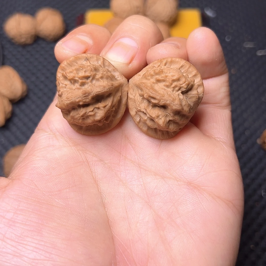 吊坠文玩核桃蝴蝶