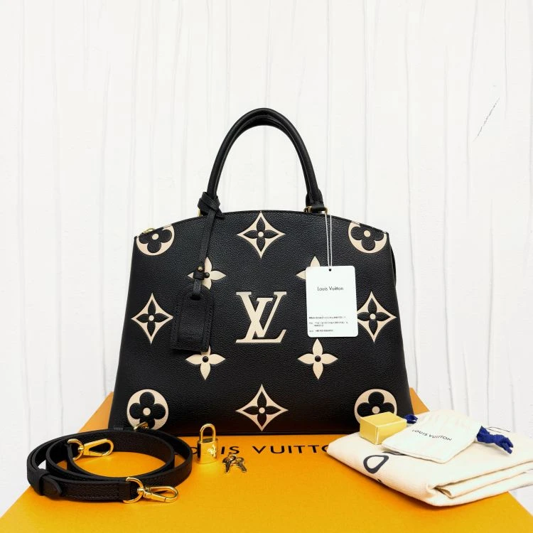 99新/路易威登/单肩包/C6844052367/[251231SSS]