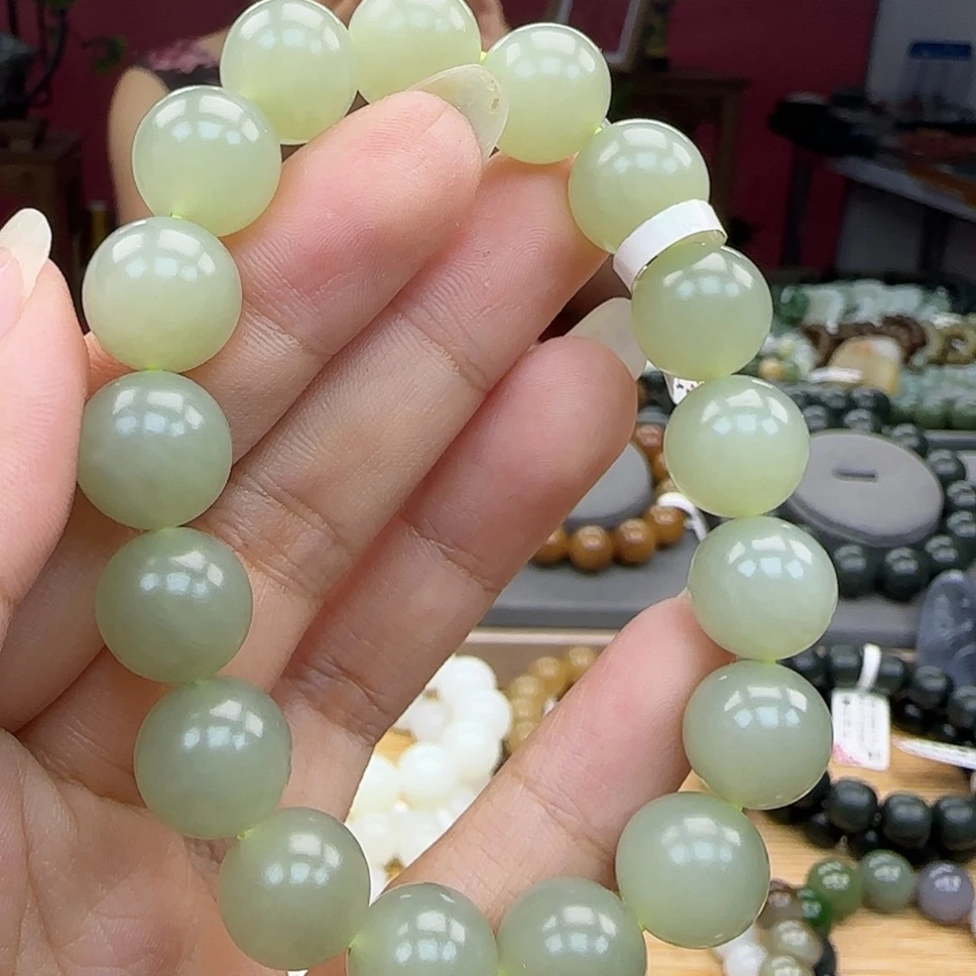 手串未镶嵌和田玉