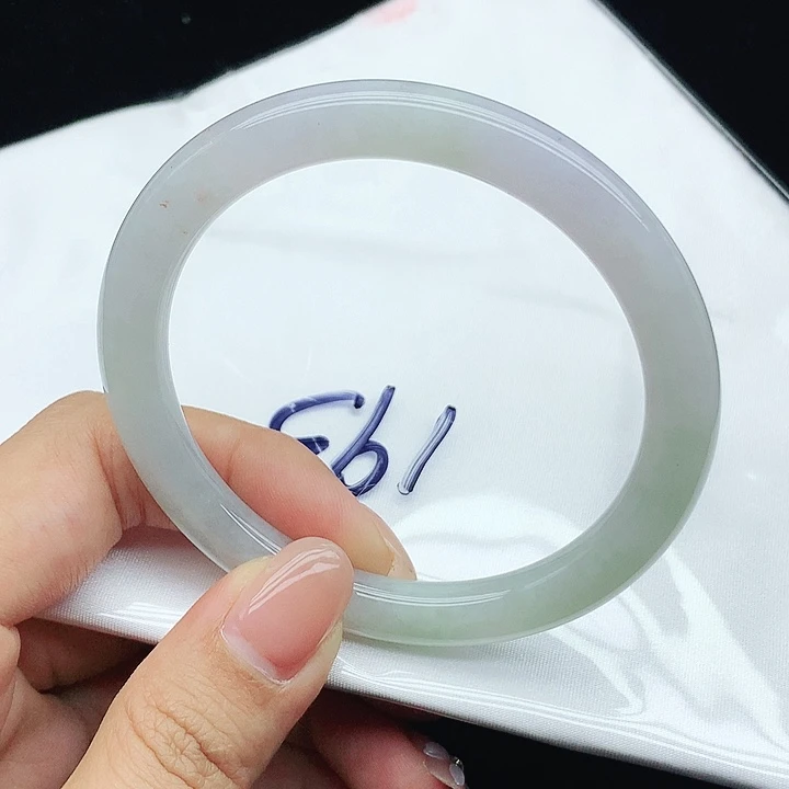 未镶嵌手镯翡翠195