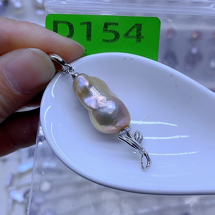 未镶嵌颈饰淡水珍珠