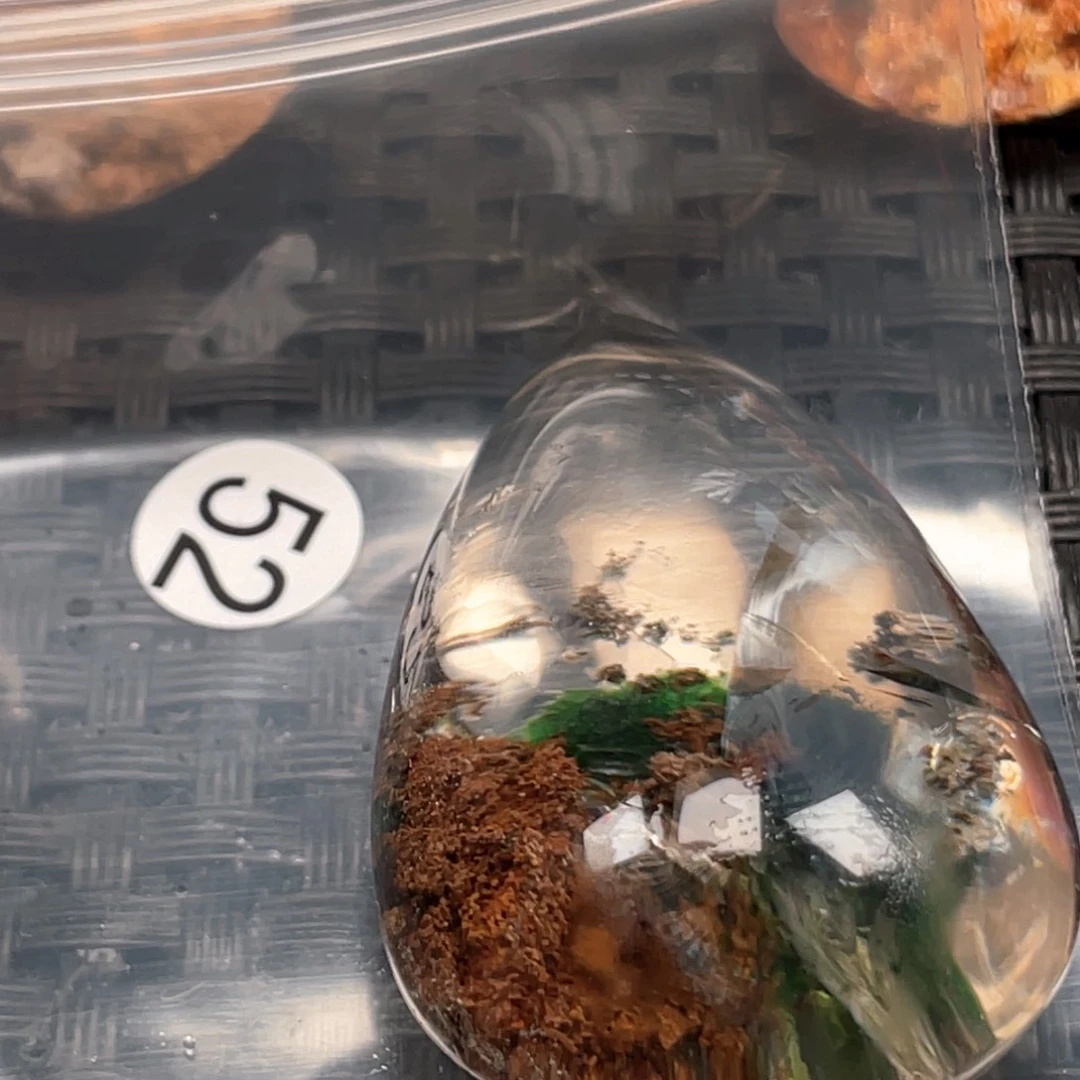 【闪购商品】颈饰未镶嵌水晶卡***?