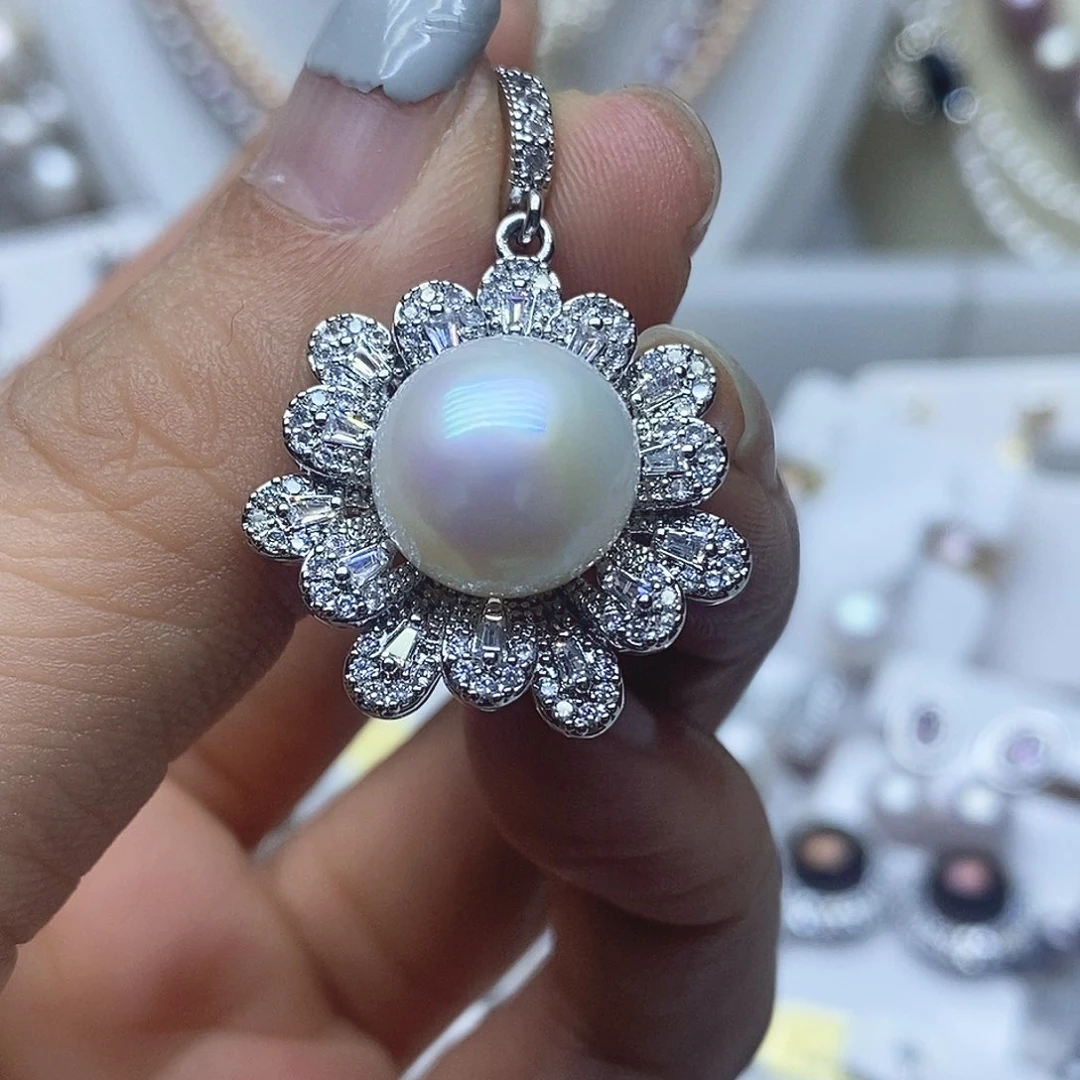 淡水珍珠吊坠未镶嵌