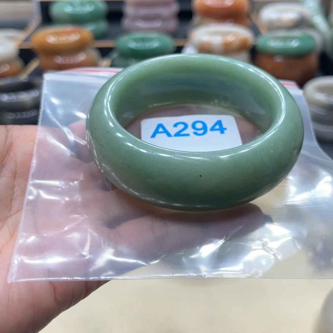 石英质玉手镯合金@***?