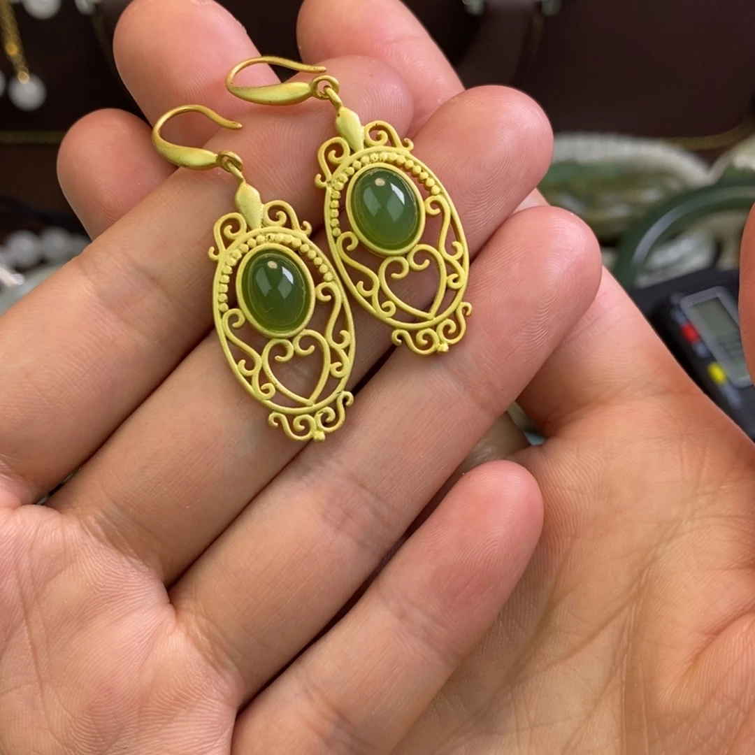 和田玉耳饰未镶嵌