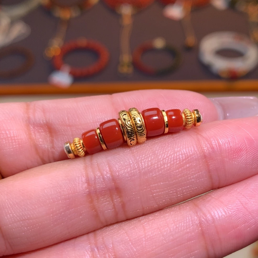 南红玛瑙未镶嵌颈饰