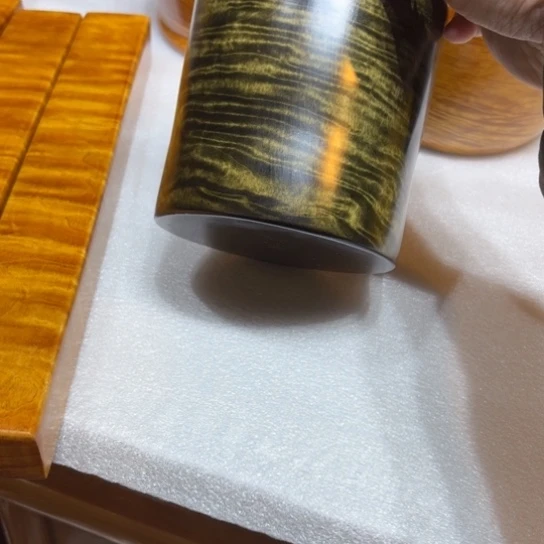 楠木笔筒68888444444444555555