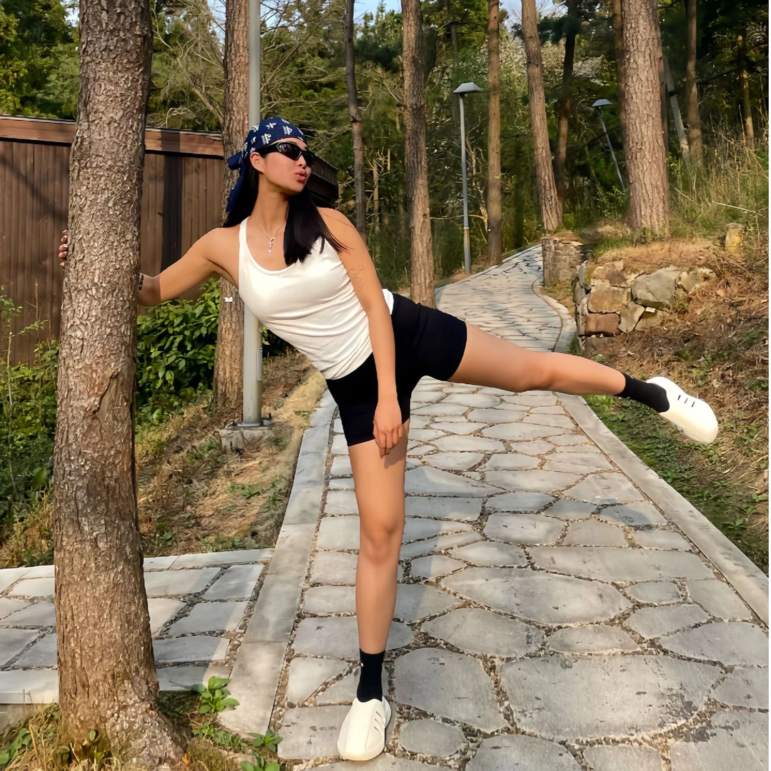 透气双C美背+高弹速干自带胸垫背心