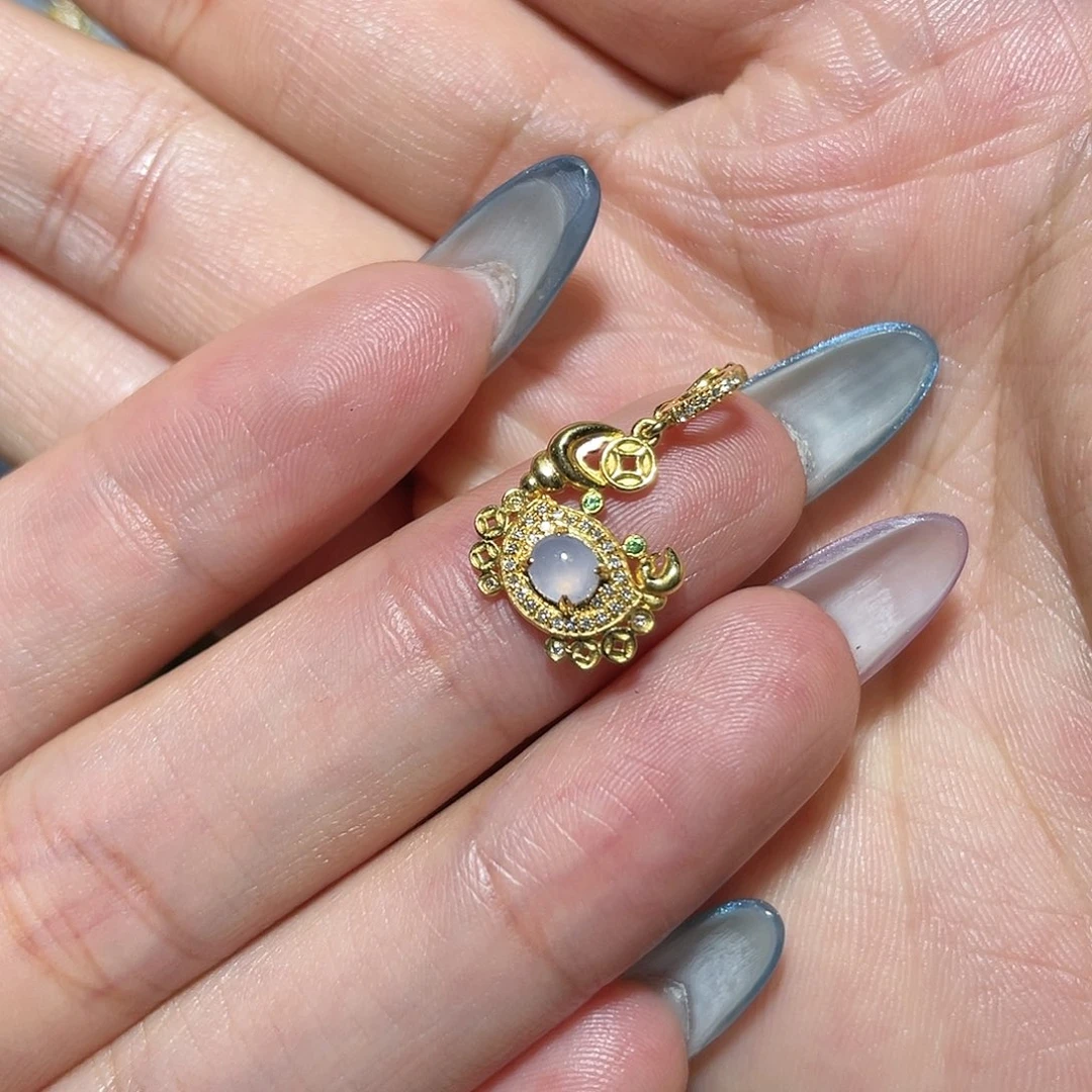 翡翠18K金镶嵌吊坠(不含链)