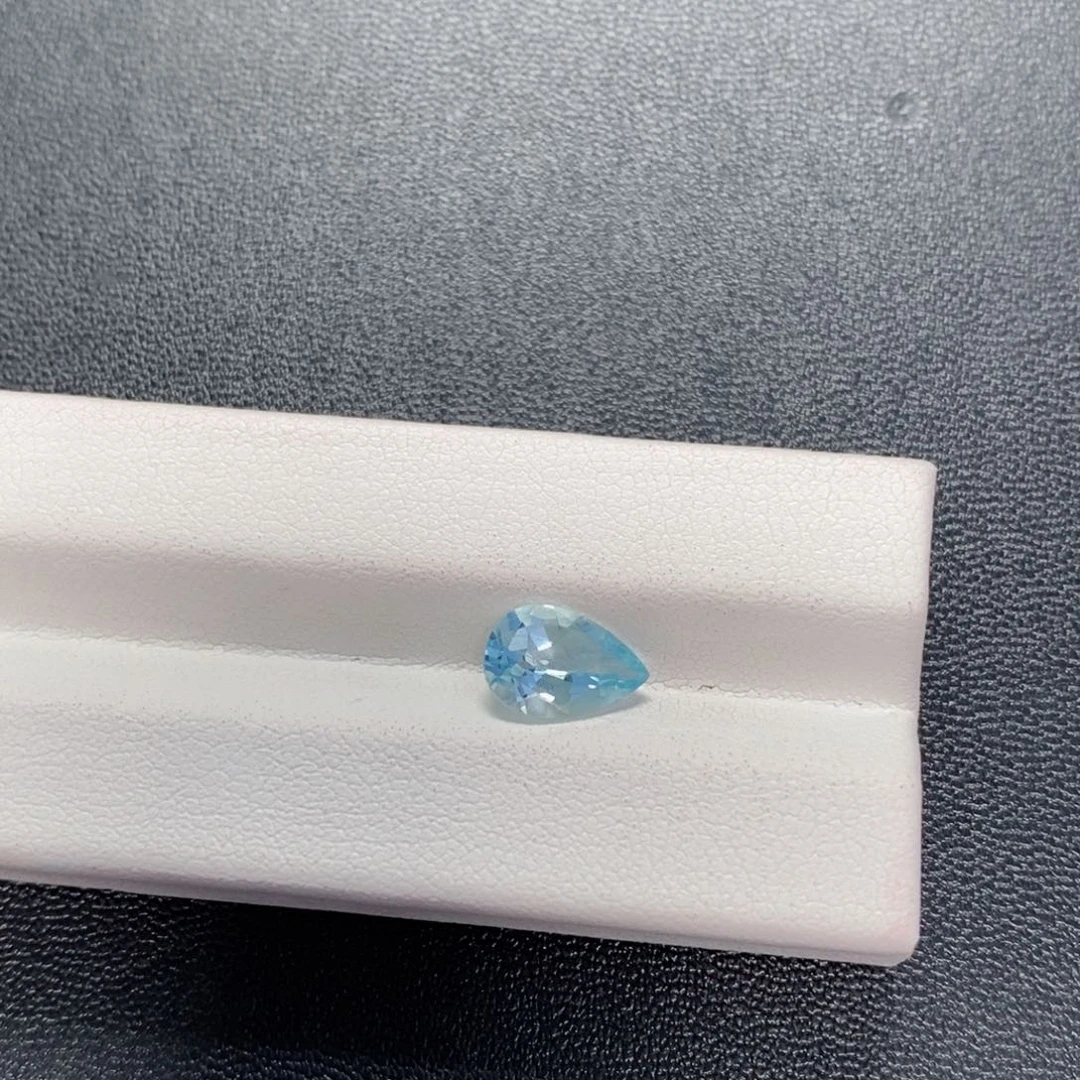 海蓝宝石裸石未镶嵌1.56