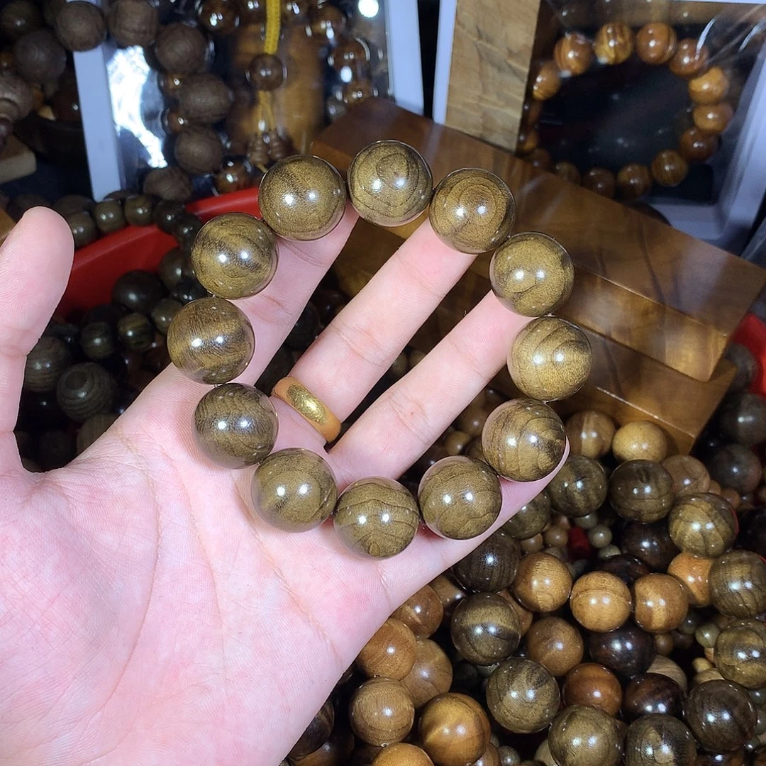一***水金丝楠工艺品金丝楠