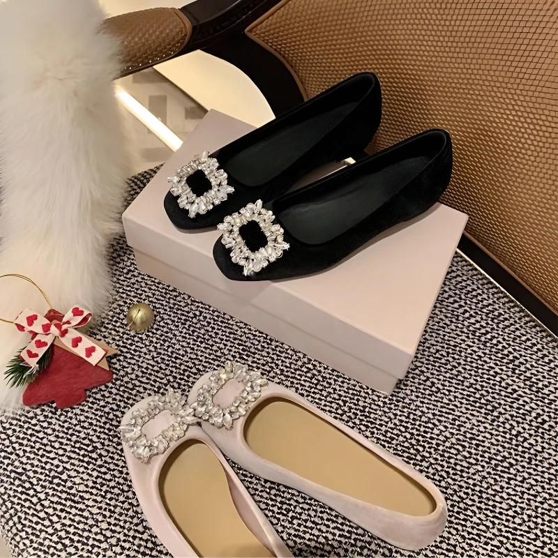 【S茵茵同款】庄园酒会~方头钻扣浅口丝绒平底单鞋女通勤鞋婚鞋新款