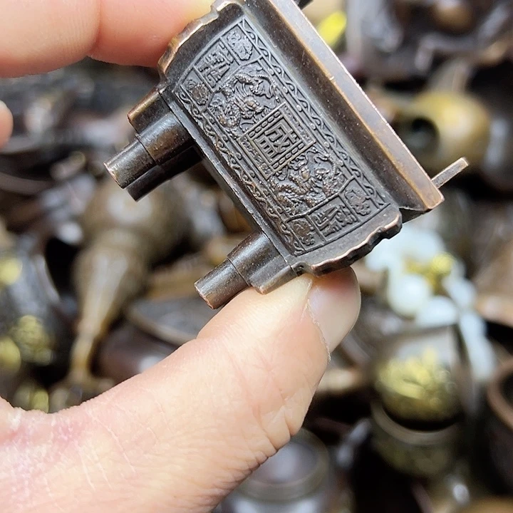 铜铜铜器直播间铜