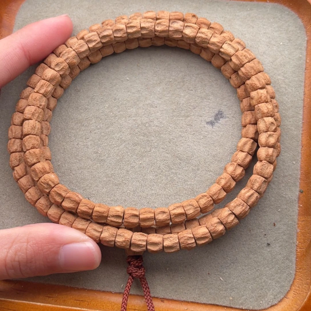 柏香籽/百香籽手串红皮方块鬼尺寸6.6