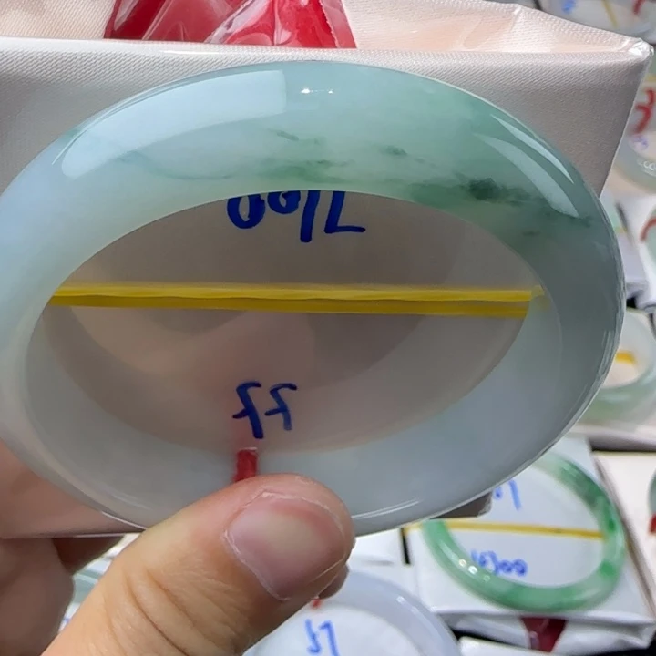 未镶嵌手镯翡翠翡翠手镯