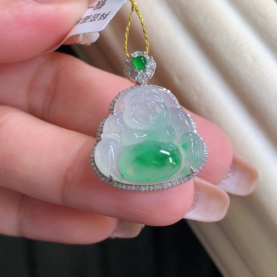 翡翠18K金镶嵌颈饰佛公