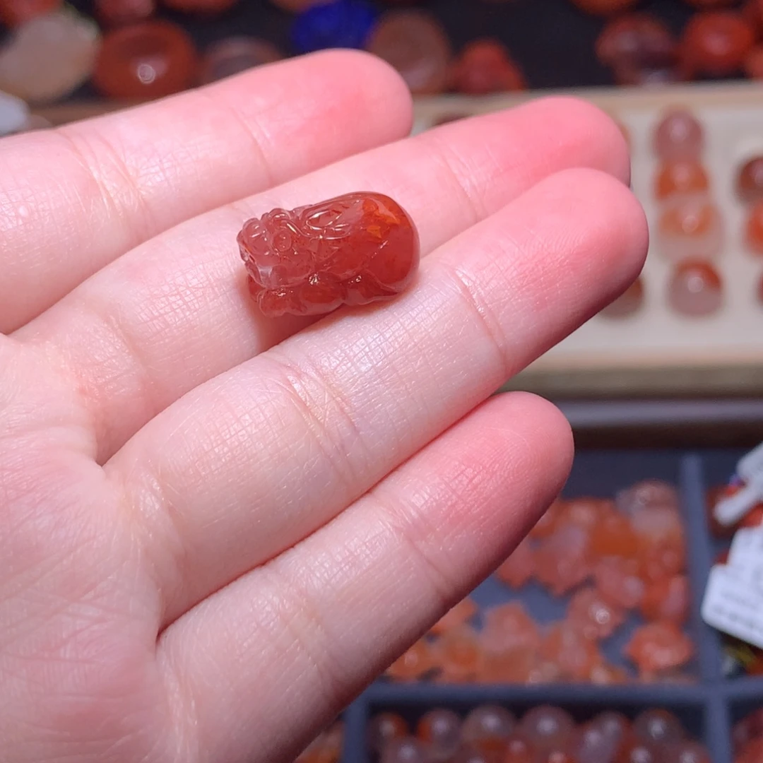 南红玛瑙未镶嵌珠宝半成品火焰纹貔貅