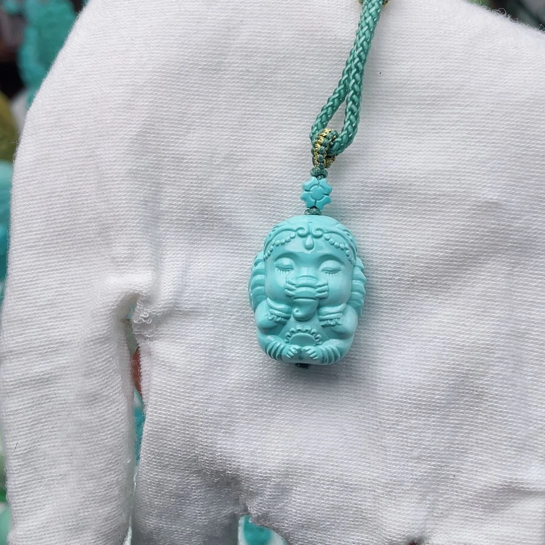 绿松石未镶嵌颈饰