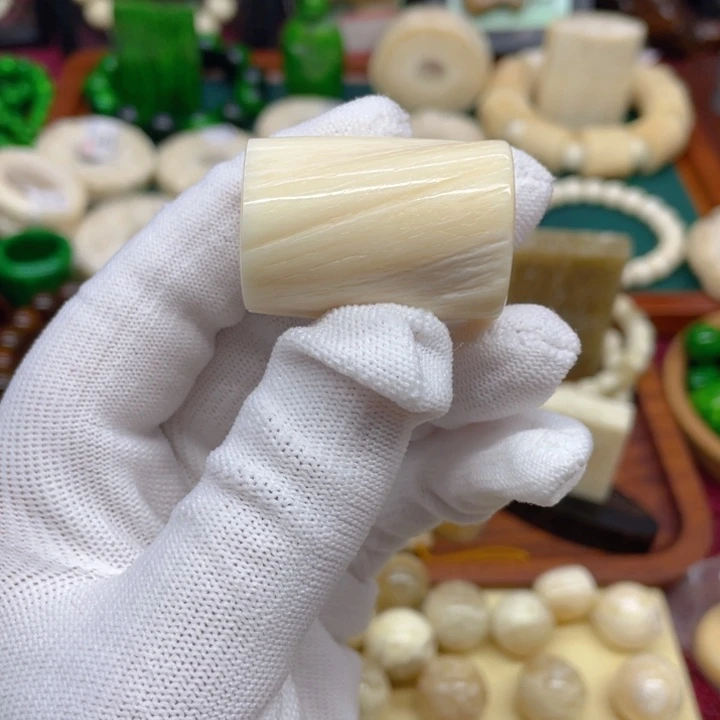 陶瓷勒子黄皮一个原料