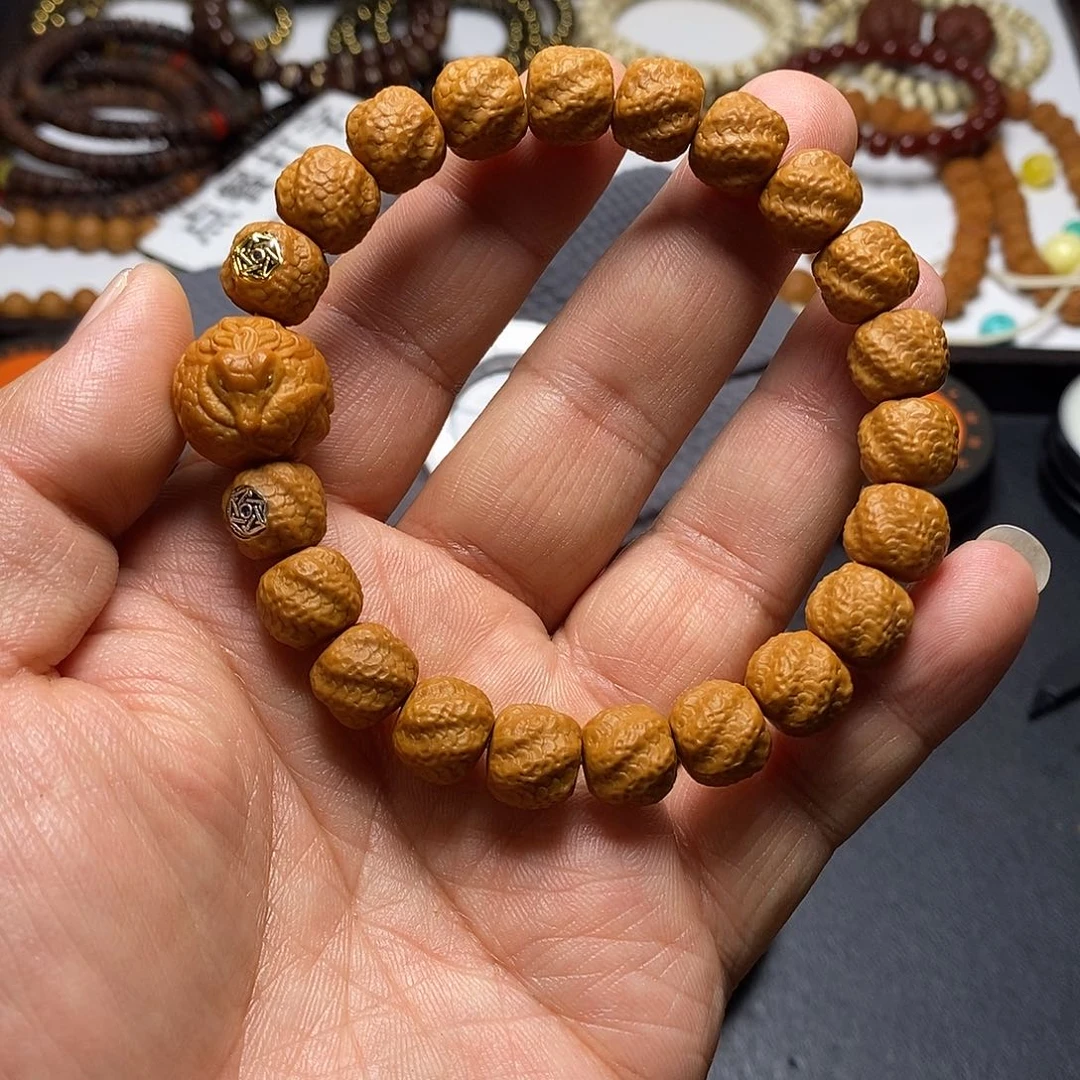 猴头核桃手串全品11左右高配龙鳞32号