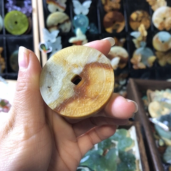 岫玉未镶嵌岫玉挂件