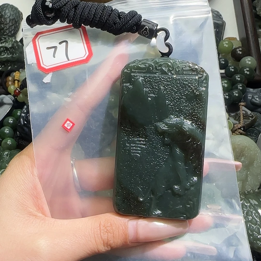 泰***哥和田玉未镶嵌珠宝半成品