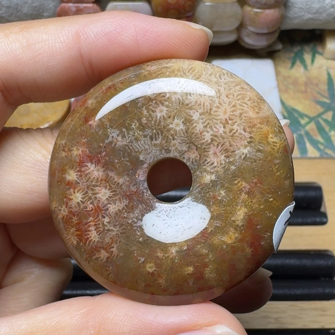 硅化玉玉透彩色抖抖花未镶嵌t****w