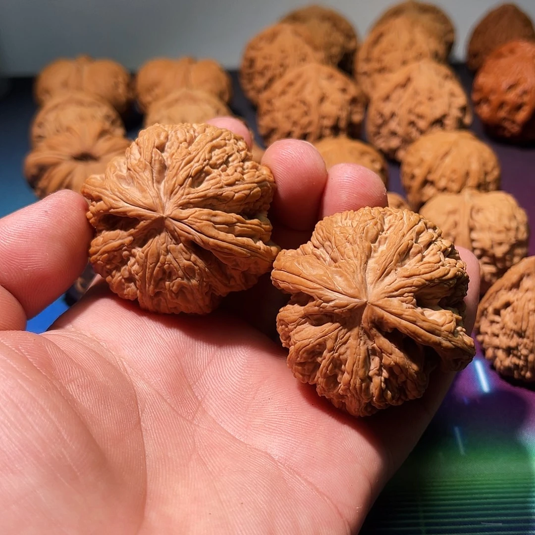 吊坠文玩核桃大粗筋