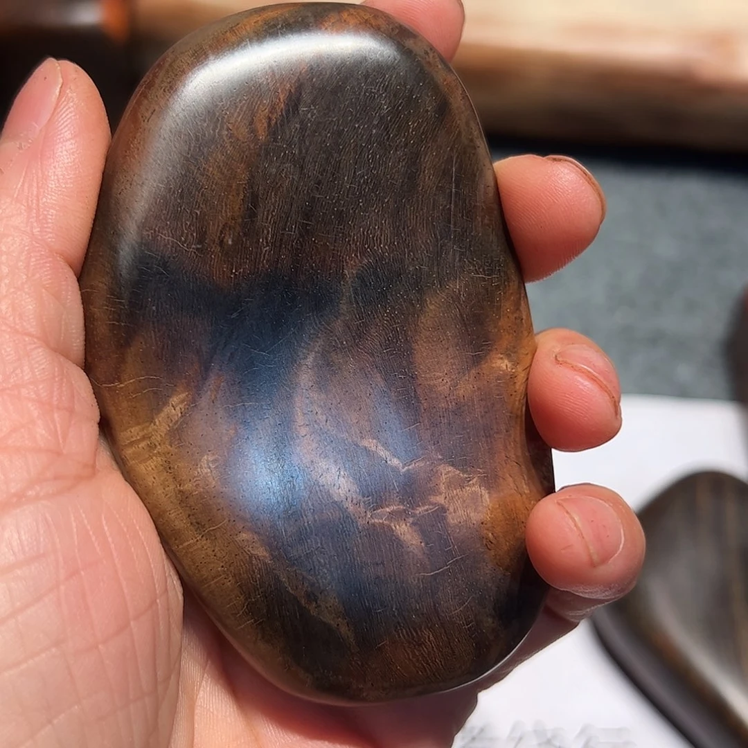 交趾黄檀（大红酸枝）陪**读