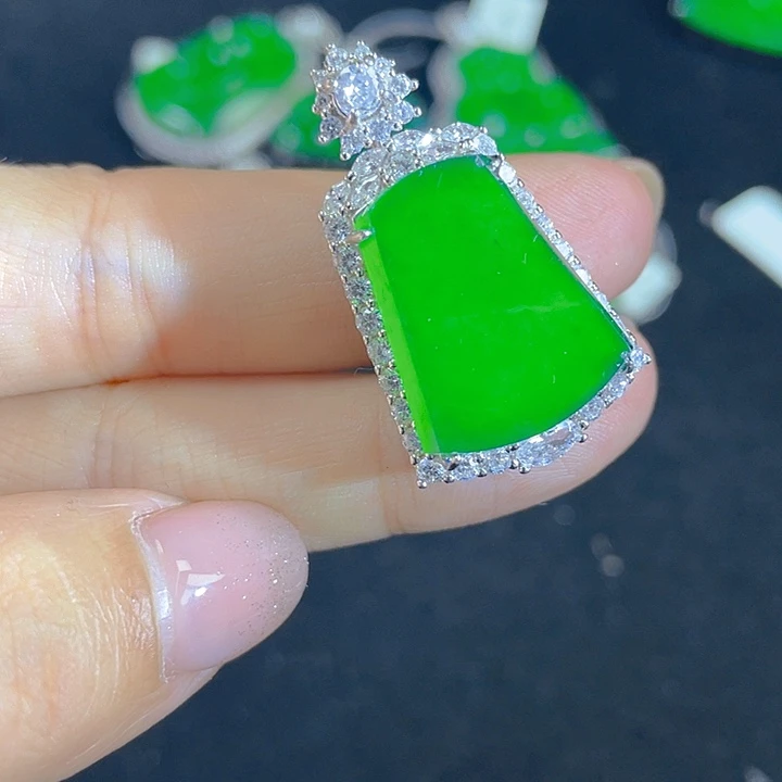 翡翠银S925镶嵌吊坠(不含链)