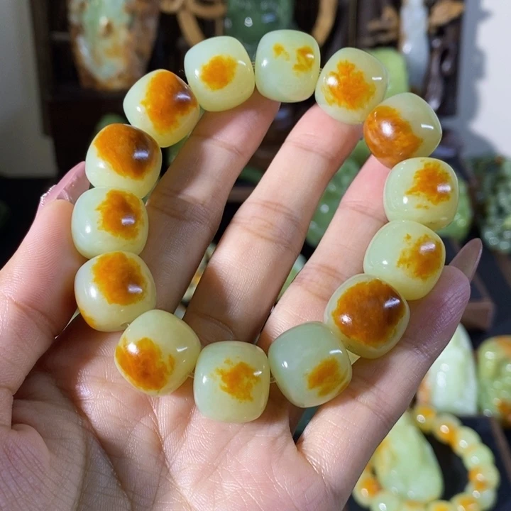 套链未镶嵌和田玉大***弯
