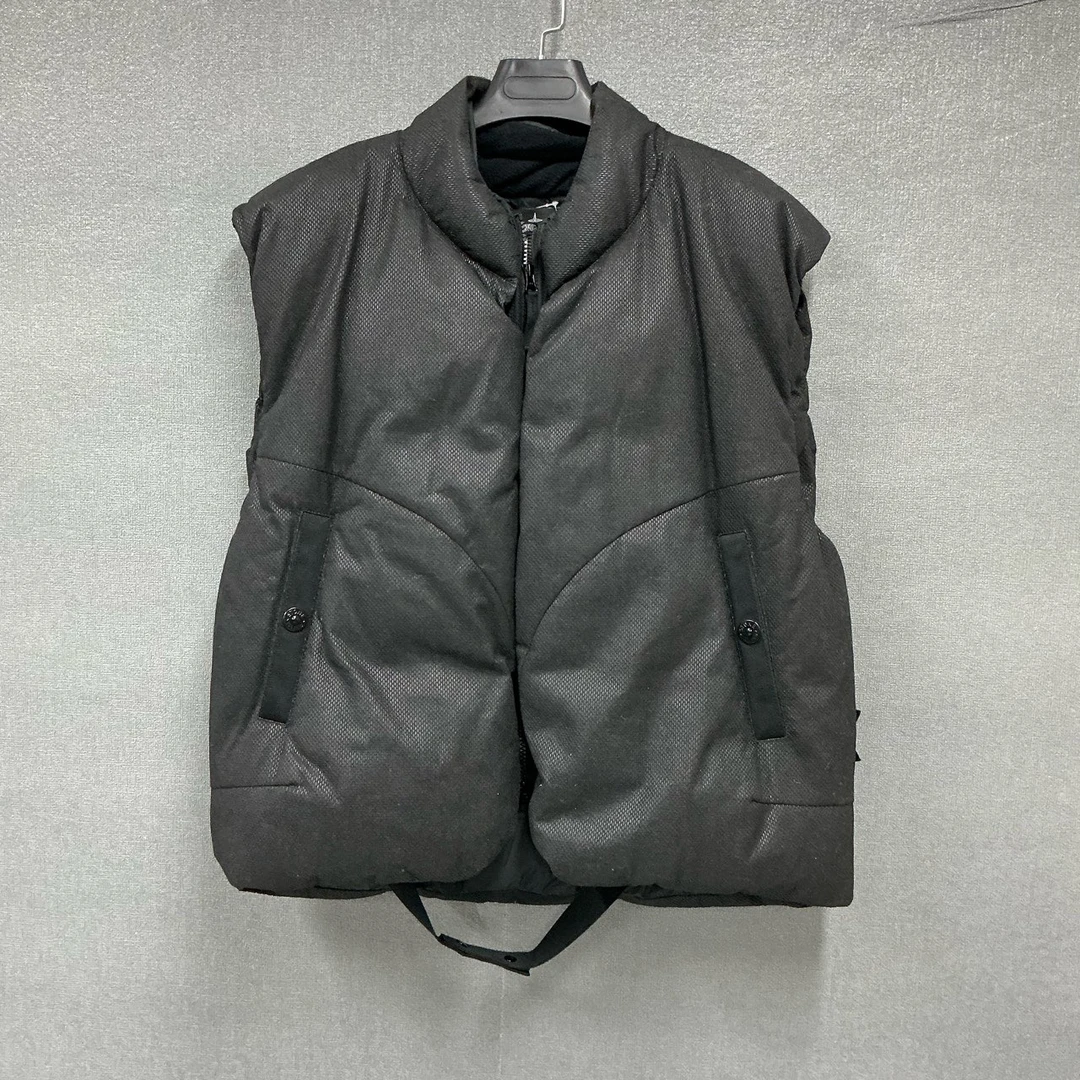 99新 STONE ISLAND 无纺布羽绒马甲 99新L码