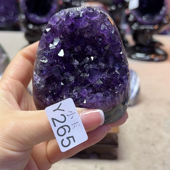 水晶未镶嵌大型摆件（非配饰）摆件