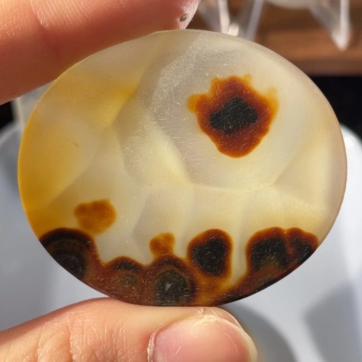 玛瑙/玉髓未镶嵌牌子